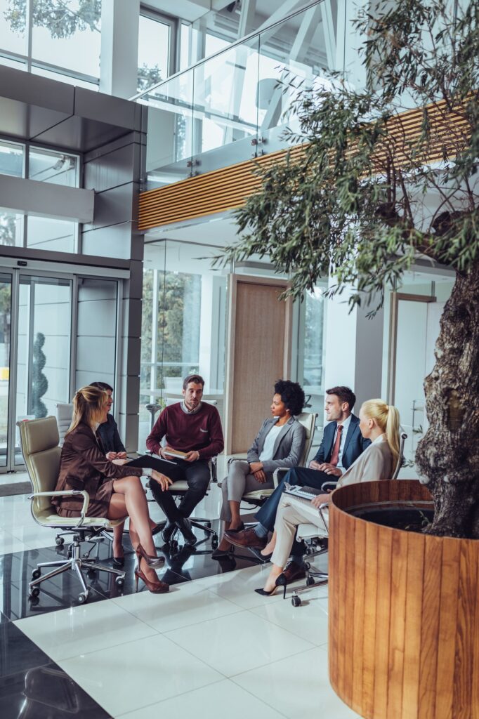 Casual business meeting Casual business meeting